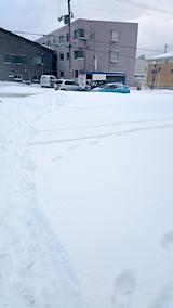 20170207雪寄せ前駐車場1