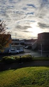 20191026速歩途中の公園から望んだ東の空