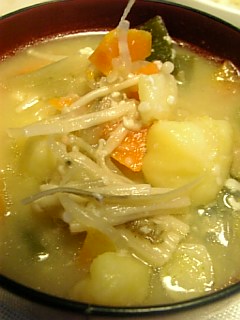 20100915具だくさんのジャガイモ汁