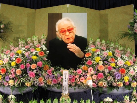 20110428恩師告別式1