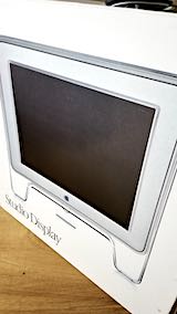 20200108Apple Studio Display