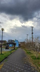 20200318速歩途中の公園内と東の空