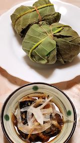 20200607晩ご飯ほお葉でからめたきな粉おにぎり