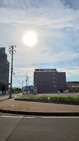 20200721速歩途中のJR秋田駅東口へ向かう道路から望んだ東の空