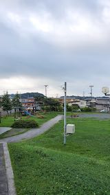 20200816速歩途中の公園高台から望んだ南の空