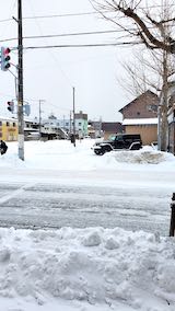 20210203外の様子夕方歩道と東大通り2