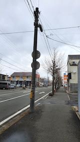 20210306外の様子昼前歩道と東大通り3