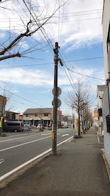 20210408外の様子昼過ぎ歩道と東大通り3