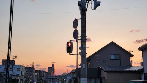 20210408外の様子夕方夕焼け空1